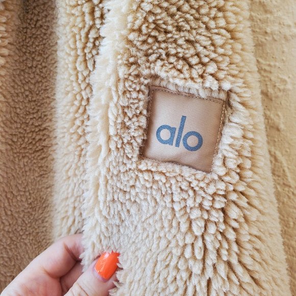 ALO Camel Faux Sherpa Snap Zip Closure Drop Shoulder Relaxed Fit Varsity Jacket - Picture 8 of 15